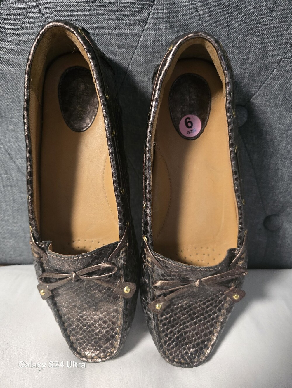 Clarks Dunbar Metallic Bronze Brown Leather Comfort Shoes Women’s Size 9 * NWOB